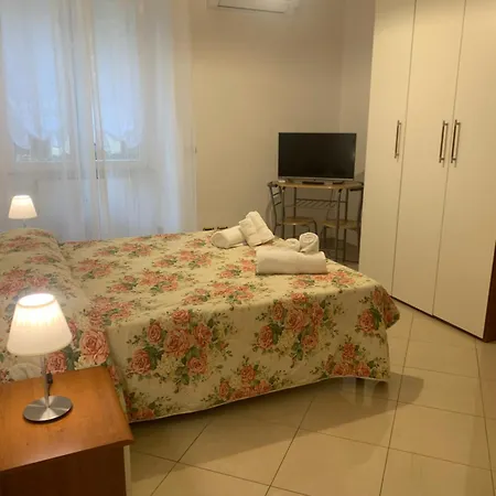 Turistico Re Di Roma